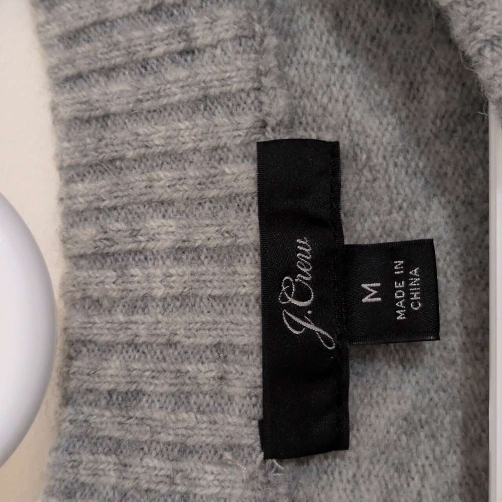 J Crew Heather Gray Crew Neck Sweater Merino Wool/Alpaca Size M - Picture 2 of 5
